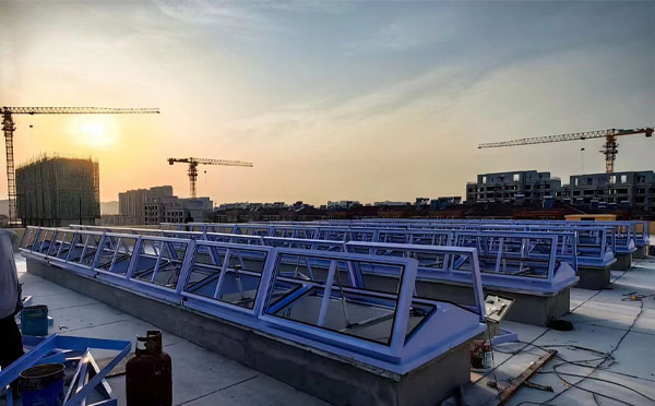 消防永靖排烟窗工作原理