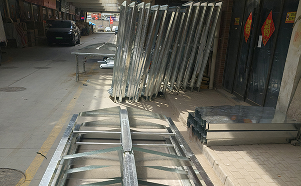 2025永靖排烟窗维护周期与电动开启故障排查